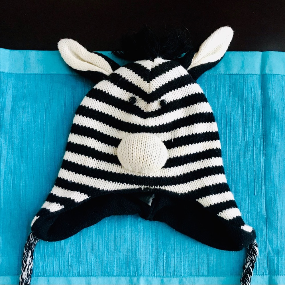 Zebra Beanie (KIDS)